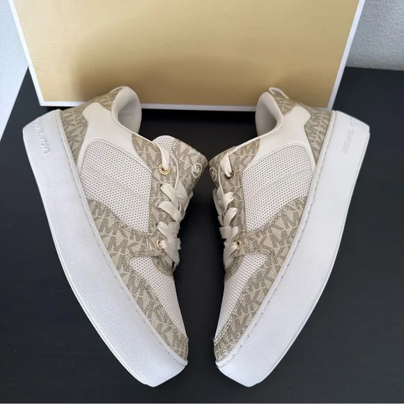 New Michael Kors Emmet Rumi Lace up Sneakers Signature Logo - Picture 4 of 10